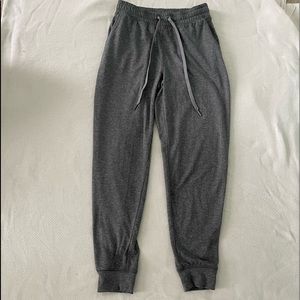 American Eagle High-Waisted Everywhere Joggers